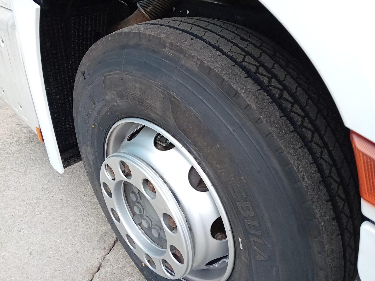 Mercedes-Benz Actros 1845 LS, FULL ADR+PTO, STANDKLIMA, TOP !!! finansal kiralama Mercedes-Benz Actros 1845 LS, FULL ADR+PTO, STANDKLIMA, TOP !!!: fotoğraf 9