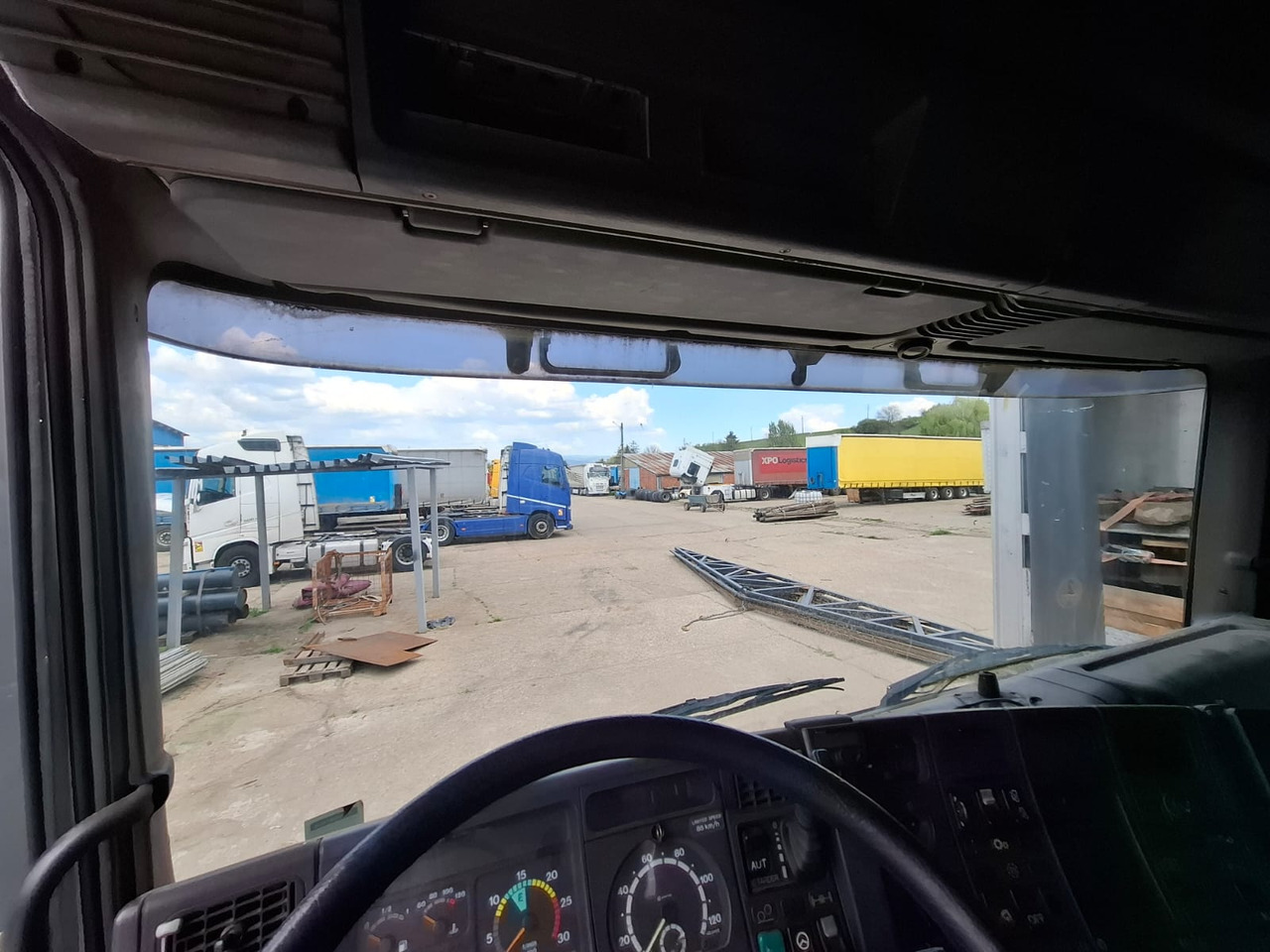 Scania B 6X2 - Çekici: fotoğraf 4 Scania B 6X2 - Çekici: fotoğraf 4