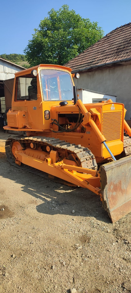 Hannomag K7-E Bulldozer - Buldozer: fotoğraf 4 Hannomag K7-E Bulldozer - Buldozer: fotoğraf 4
