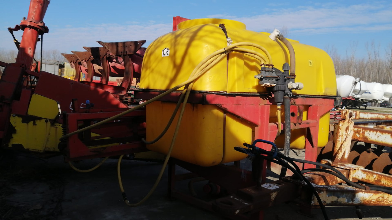 Herbicide Worn /Sprayer 800 l 12m - Tarla pülverizatör: fotoğraf 4 Herbicide Worn /Sprayer 800 l 12m - Tarla pülverizatör: fotoğraf 4