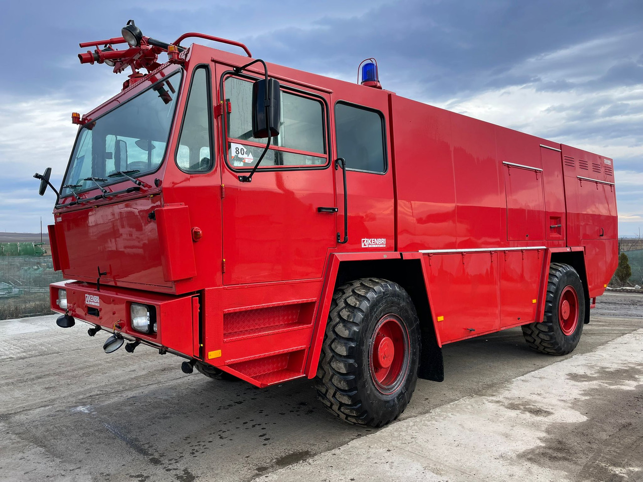 KRONENBURG K45 FIRE TRUCK - İtfaiye aracı: fotoğraf 1 KRONENBURG K45 FIRE TRUCK - İtfaiye aracı: fotoğraf 1