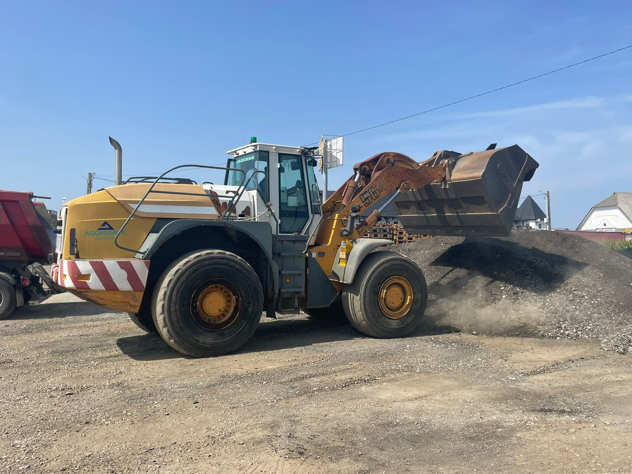 LIEBHERR 564 FRONT LOADER - Tekerlekli yükleyici: fotoğraf 3 LIEBHERR 564 FRONT LOADER - Tekerlekli yükleyici: fotoğraf 3