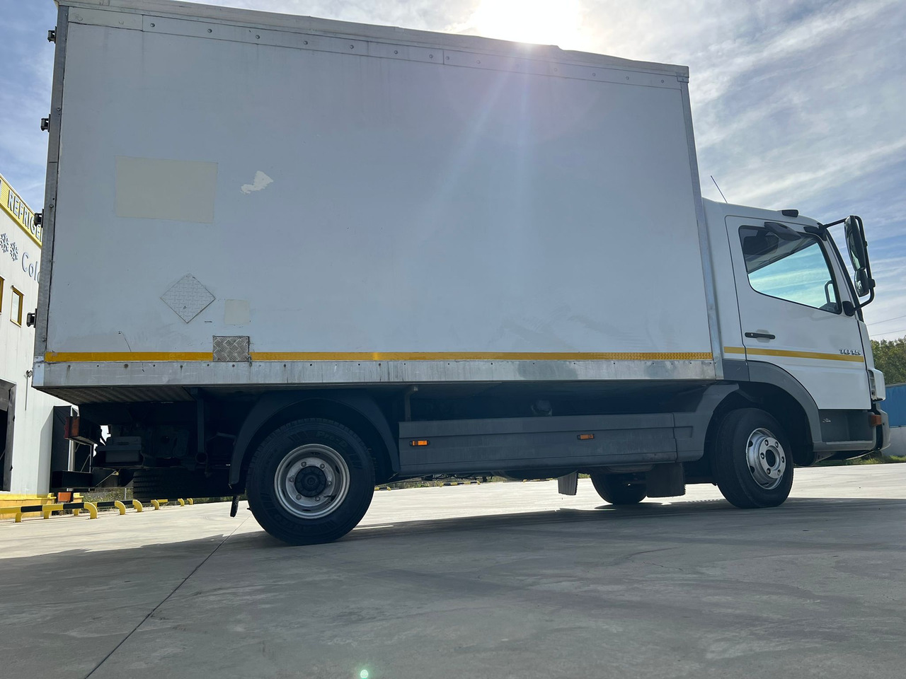 Mercedes-Benz Atego 10.15 Thermo King -20 C, Meat on hooks transport - Refrijeratör kamyon: fotoğraf 4 Mercedes-Benz Atego 10.15 Thermo King -20 C, Meat on hooks transport - Refrijeratör kamyon: fotoğraf 4