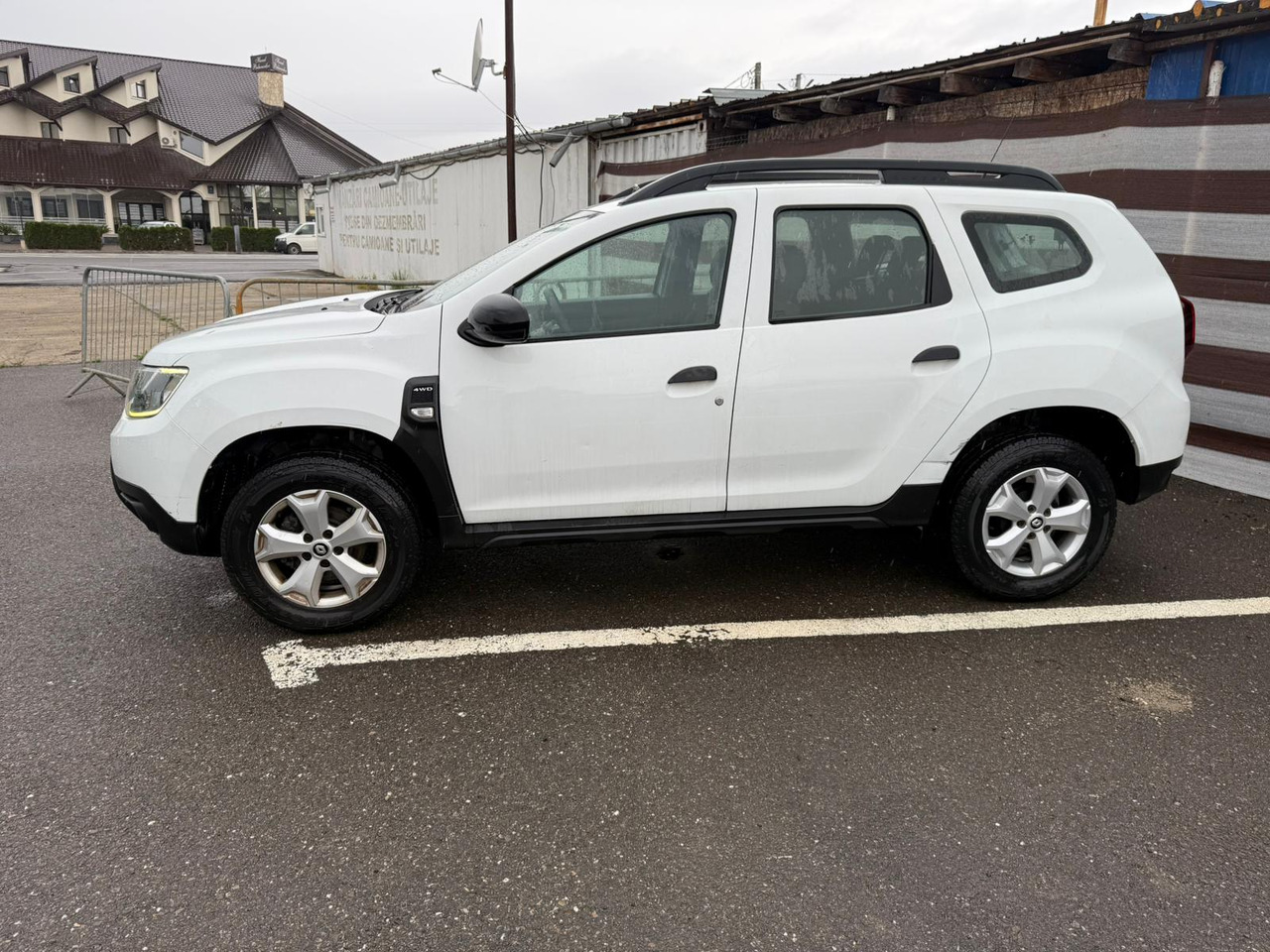 RENAULT DUSTER 4X4 - SUV: fotoğraf 2 RENAULT DUSTER 4X4 - SUV: fotoğraf 2