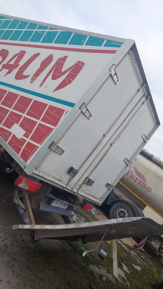 Renault Mascott - Frigorifik kamyonet: fotoğraf 4 Renault Mascott - Frigorifik kamyonet: fotoğraf 4