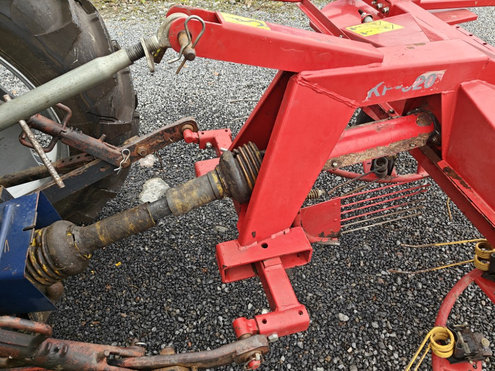 Ala-Talkkari KP320 pöyhin - Ot toplama tırmığı: fotoğraf 5 Ala-Talkkari KP320 pöyhin - Ot toplama tırmığı: fotoğraf 5