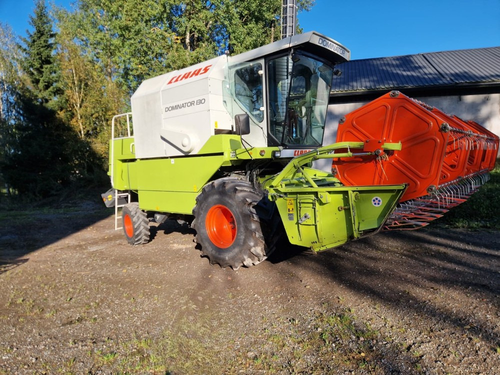 CLAAS Dominator 130 - Biçerdöver: fotoğraf 2 CLAAS Dominator 130 - Biçerdöver: fotoğraf 2