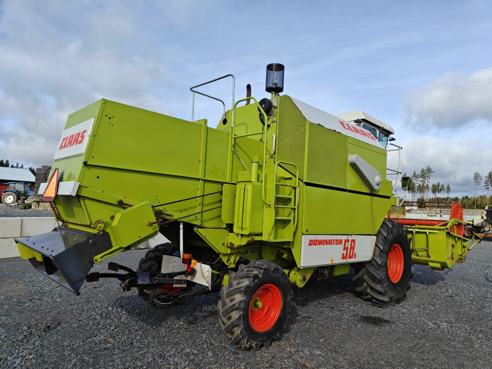 Claas Dominator 58S, 6-sylinterinen Hydraulinen torvi, ruumenlevitin, katso video! - Biçerdöver: fotoğraf 3 Claas Dominator 58S, 6-sylinterinen Hydraulinen torvi, ruumenlevitin, katso video! - Biçerdöver: fotoğraf 3