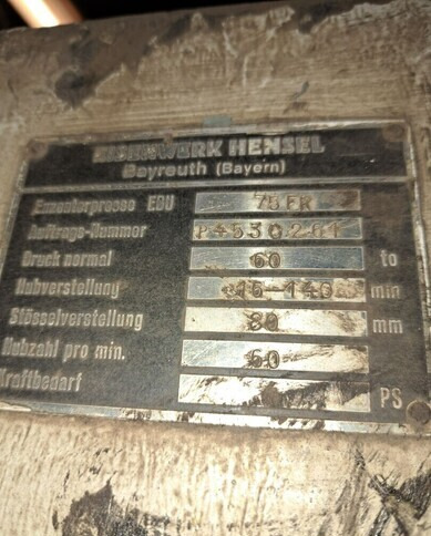 Epäkeskopuristin 60 tn Eisenwerk Hensel - Metal işleme makinası: fotoğraf 5 Epäkeskopuristin 60 tn Eisenwerk Hensel - Metal işleme makinası: fotoğraf 5