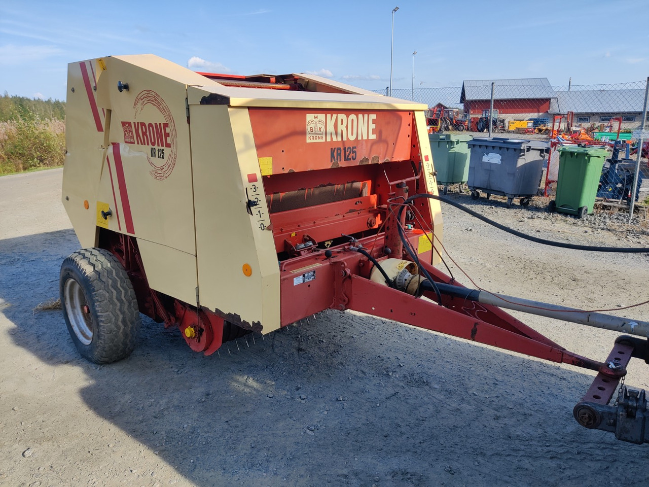 KRONE KR 125 - Silindirik balya makinesi: fotoğraf 1 KRONE KR 125 - Silindirik balya makinesi: fotoğraf 1