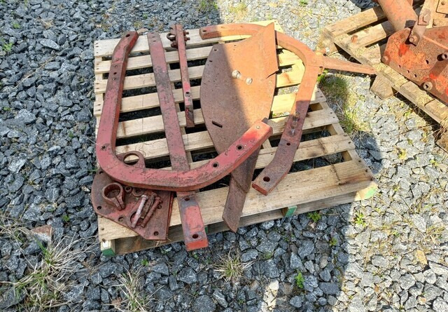 Kverneland Putkirunkoisen auran varaosia - Pulluk: fotoğraf 3 Kverneland Putkirunkoisen auran varaosia - Pulluk: fotoğraf 3