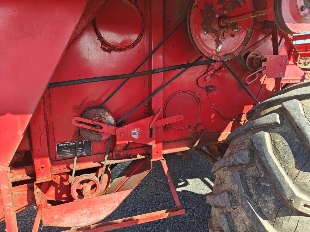 Massey Ferguson 187 Katso video! finansal kiralama Massey Ferguson 187 Katso video!: fotoğraf 14
