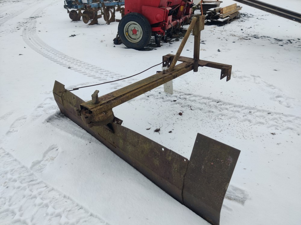 Perälevy 200cm pikkutraktoriin - Dozer bıçağı - Tarım araçları: fotoğraf 4 Perälevy 200cm pikkutraktoriin - Dozer bıçağı - Tarım araçları: fotoğraf 4