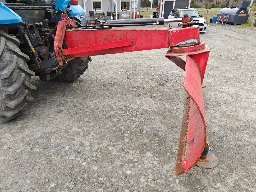 Perälevy 250cm Hydraulinen kääntö - Dozer bıçağı - Traktör: fotoğraf 4 Perälevy 250cm Hydraulinen kääntö - Dozer bıçağı - Traktör: fotoğraf 4