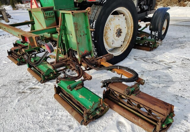 Ransomes kelaleikkuri 465cm hydraulinen, katso video - Sap parçalama makinası: fotoğraf 2 Ransomes kelaleikkuri 465cm hydraulinen, katso video - Sap parçalama makinası: fotoğraf 2