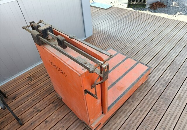 Vihtori siirtopainovaaka - Hasat sonrası ekipman: fotoğraf 1 Vihtori siirtopainovaaka - Hasat sonrası ekipman: fotoğraf 1