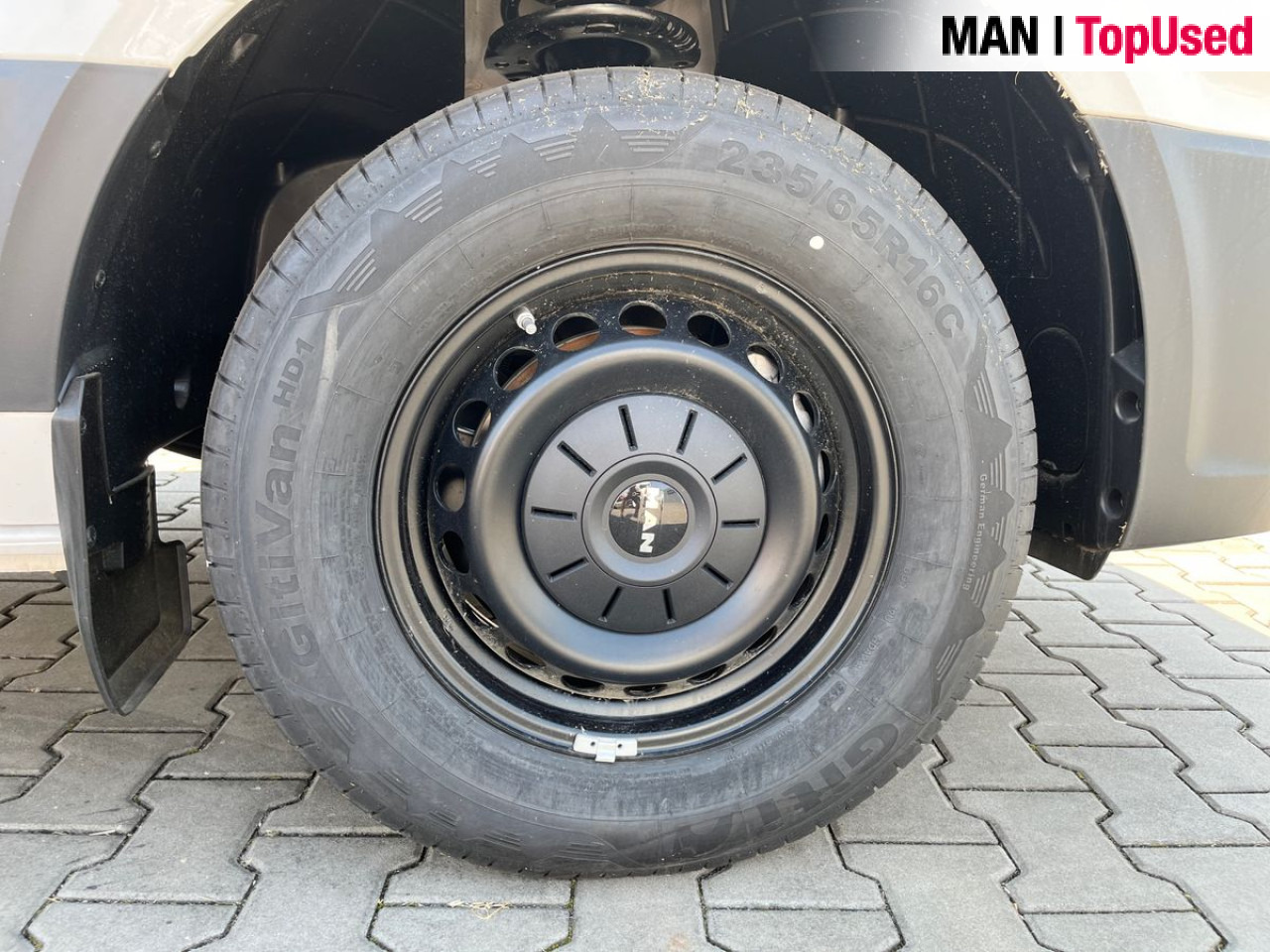 MAN TGE 3.180 4X4 SB furgon bez příčky - Panelvan: fotoğraf 5 MAN TGE 3.180 4X4 SB furgon bez příčky - Panelvan: fotoğraf 5