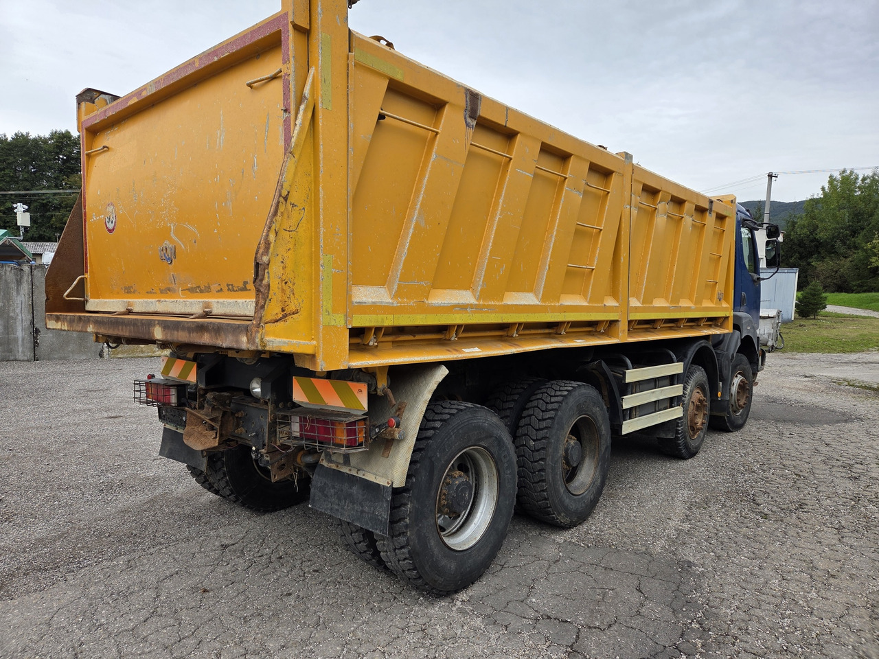 RENAULT KERAX 420.40 PR 8X4 3way tipper Bordamtik - Damperli kamyon: fotoğraf 4 RENAULT KERAX 420.40 PR 8X4 3way tipper Bordamtik - Damperli kamyon: fotoğraf 4