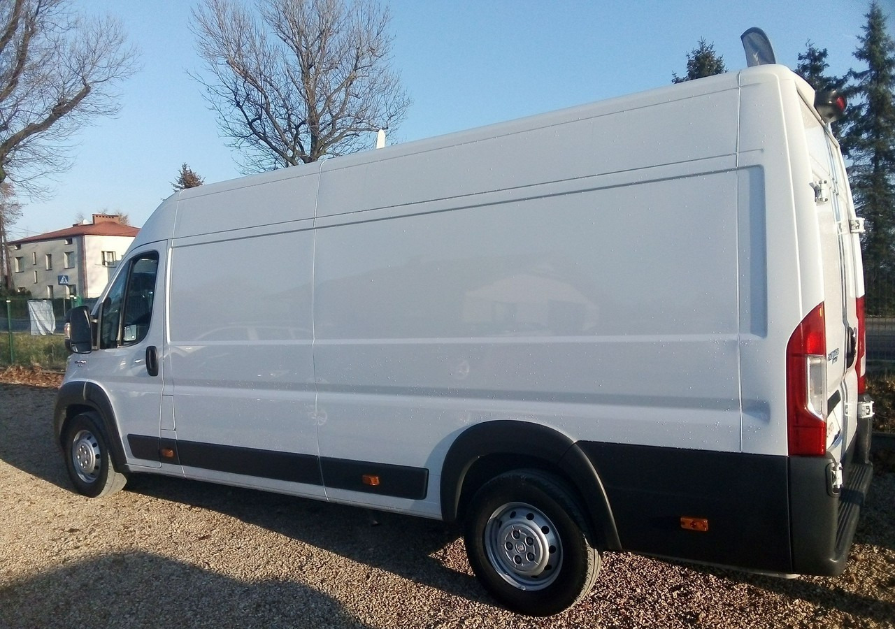Fiat Ducato krajowy*jeden właściciel*klimatronic *kamera *fv 23%*driving advisor - Panelvan: fotoğraf 5 Fiat Ducato krajowy*jeden właściciel*klimatronic *kamera *fv 23%*driving advisor - Panelvan: fotoğraf 5