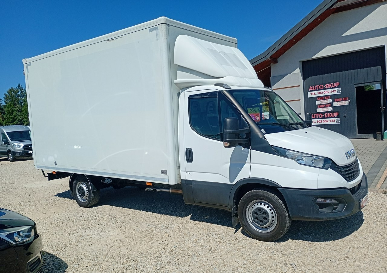 Kapalı kasa kamyonet Iveco 35 Daily 35S14 klima * 3 osobowy *: fotoğraf 12