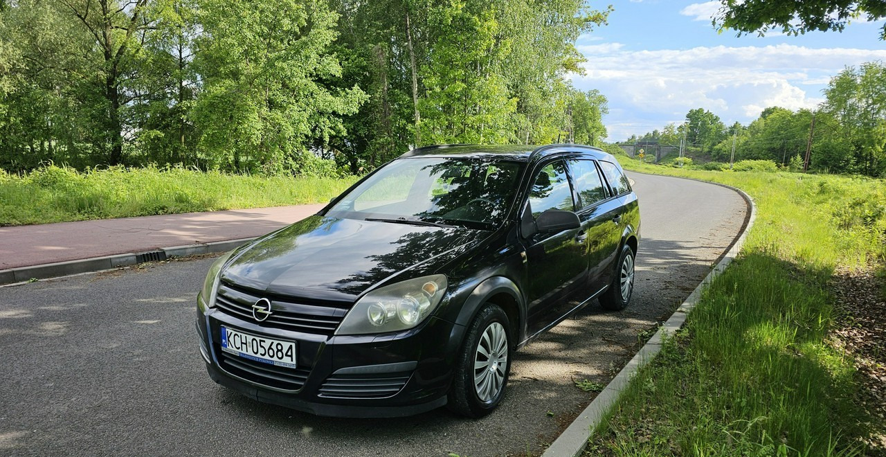 Opel Astra H - Binek araba: fotoğraf 1 Opel Astra H - Binek araba: fotoğraf 1