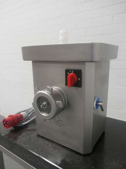 Freund / Ifooma grinder TG101 - Gıda makinesi: fotoğraf 2 Freund / Ifooma grinder TG101 - Gıda makinesi: fotoğraf 2