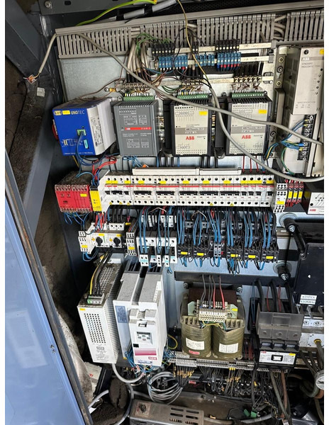 Liebherr 154EC-H6 - Kule vinç: fotoğraf 3 Liebherr 154EC-H6 - Kule vinç: fotoğraf 3