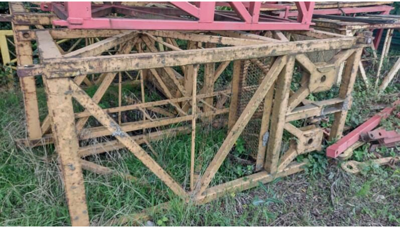 Liebherr 40K towers - Kendi kendini kuran kule vinç: fotoğraf 1 Liebherr 40K towers - Kendi kendini kuran kule vinç: fotoğraf 1