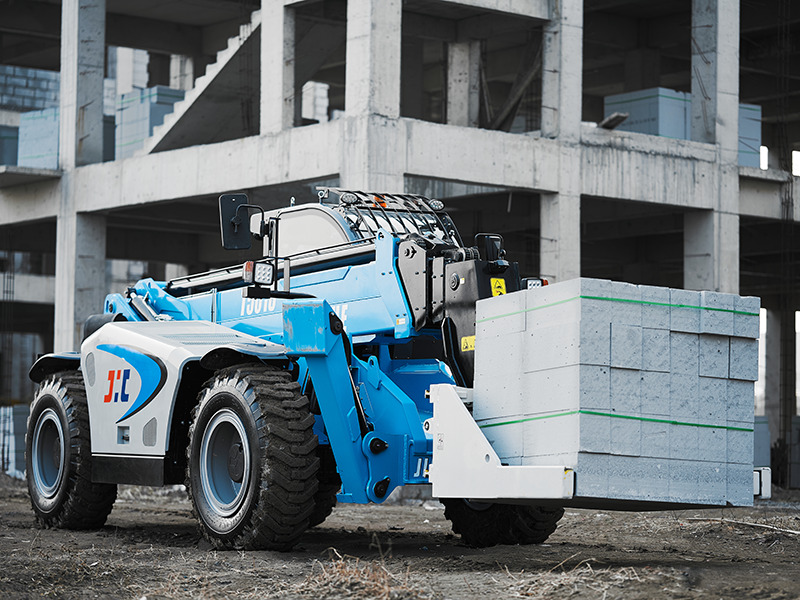 Jianghe T5018 - Teleskopik yükleyici: fotoğraf 3 Jianghe T5018 - Teleskopik yükleyici: fotoğraf 3