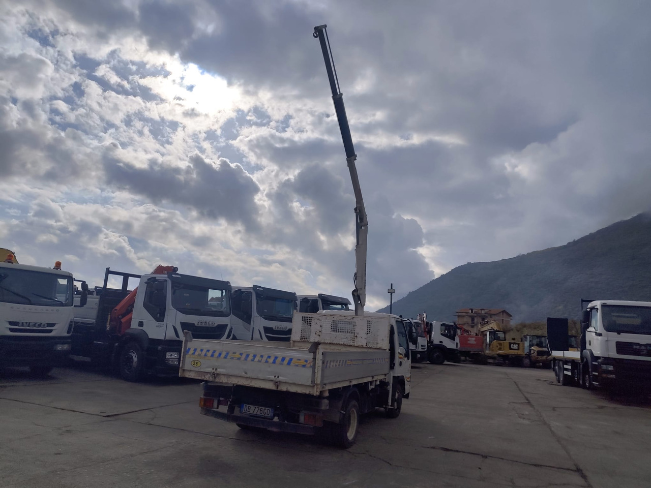 ISUZU NPR77G-5DX - Damperli kamyon: fotoğraf 3 ISUZU NPR77G-5DX - Damperli kamyon: fotoğraf 3