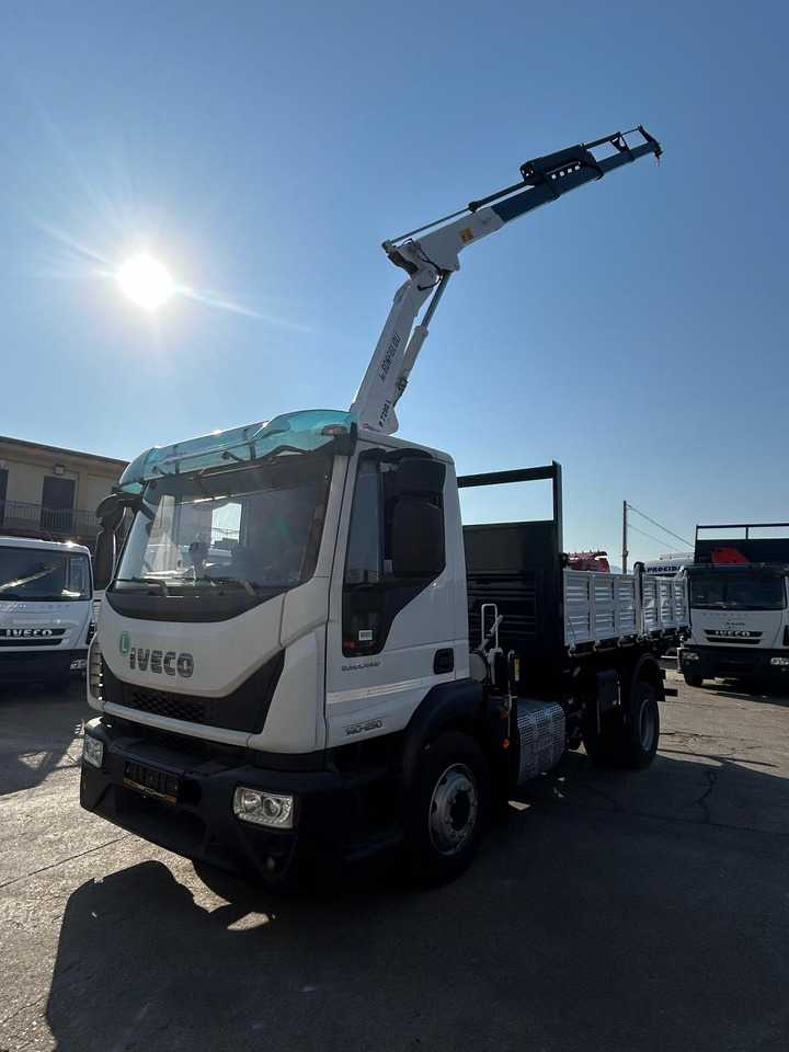 IVECO EUROCARGO 140-250 - Vinçli kamyon, Damperli kamyon: fotoğraf 1 IVECO EUROCARGO 140-250 - Vinçli kamyon, Damperli kamyon: fotoğraf 1