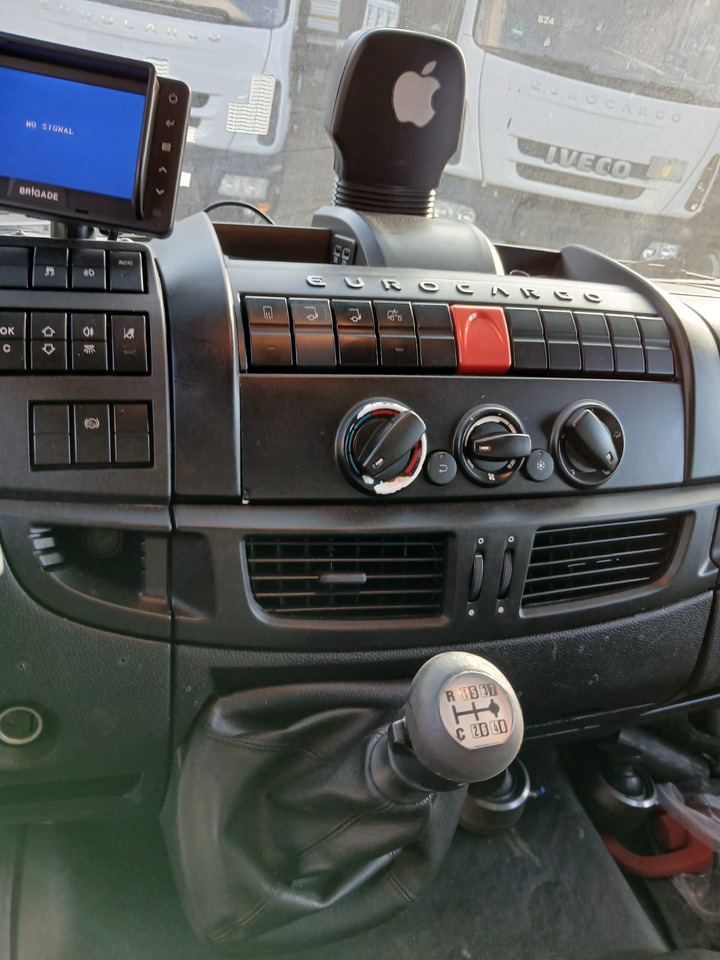 IVECO EUROCARGO 180-320 - Vinçli kamyon: fotoğraf 5 IVECO EUROCARGO 180-320 - Vinçli kamyon: fotoğraf 5