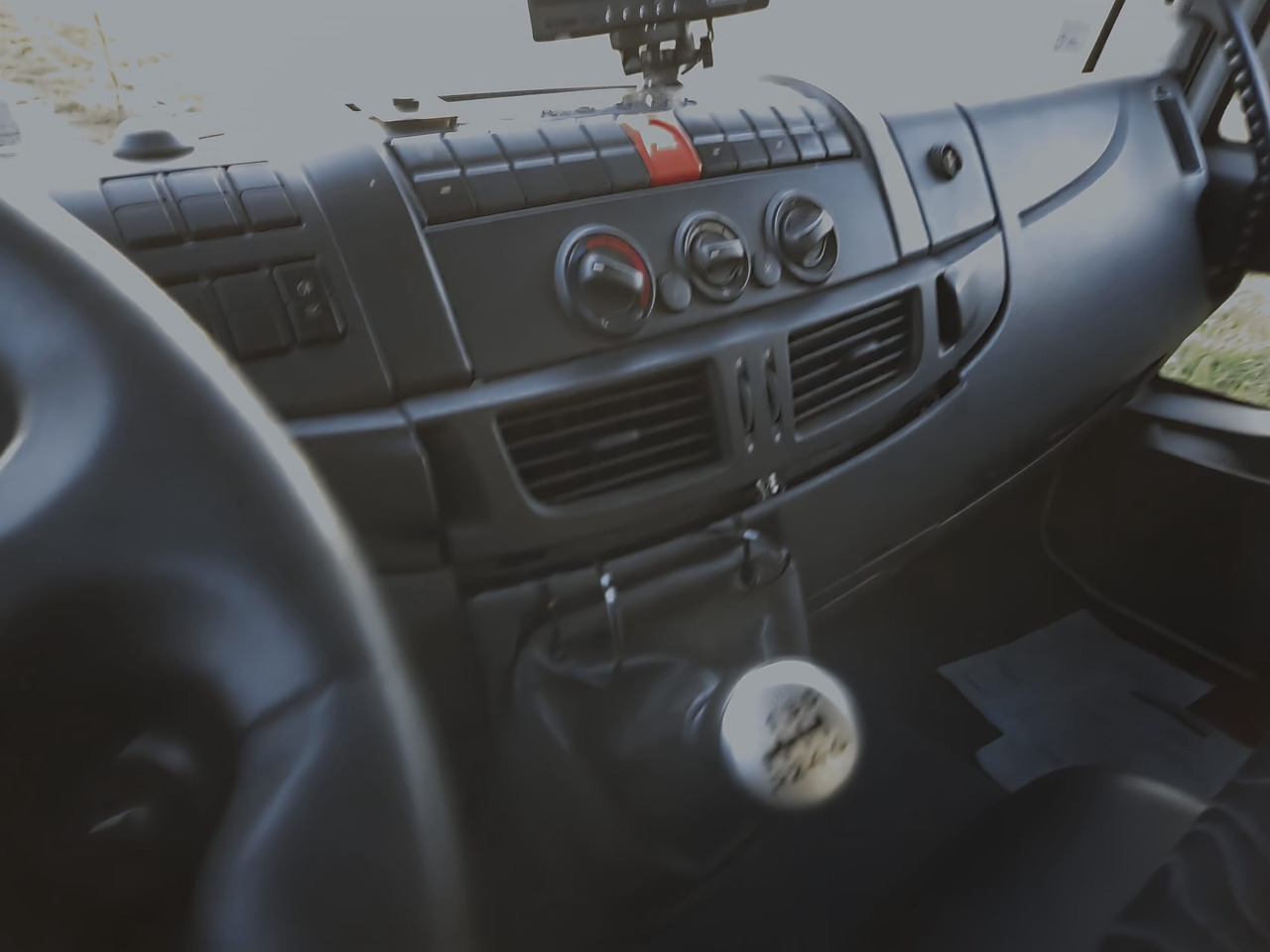 IVECO EUROCARGO 180E25 - Vinçli kamyon, Vinçli kamyon: fotoğraf 3 IVECO EUROCARGO 180E25 - Vinçli kamyon, Vinçli kamyon: fotoğraf 3