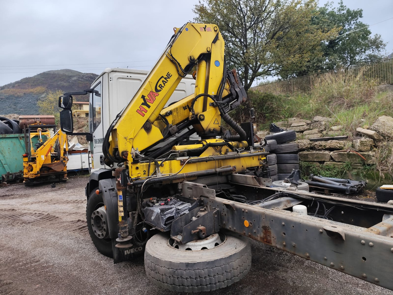 IVECO EUROCARGO 180E25 - Vinçli kamyon, Vinçli kamyon: fotoğraf 2 IVECO EUROCARGO 180E25 - Vinçli kamyon, Vinçli kamyon: fotoğraf 2