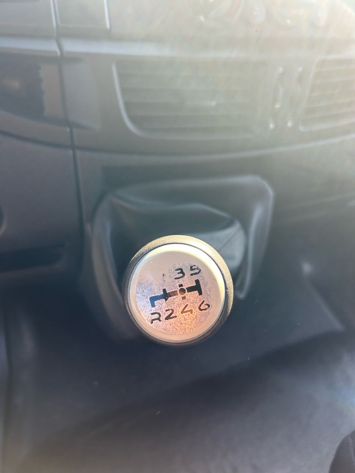 IVECO EUROCARGO 80-190 - Şasi kamyon: fotoğraf 5 IVECO EUROCARGO 80-190 - Şasi kamyon: fotoğraf 5