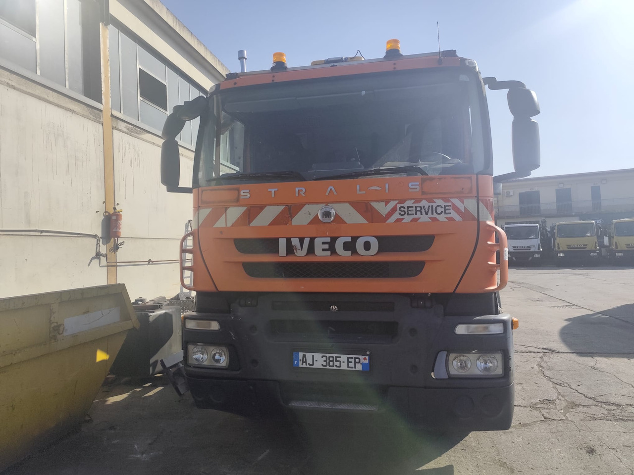 IVECO STRALIS 190S31 - Vinçli kamyon: fotoğraf 1 IVECO STRALIS 190S31 - Vinçli kamyon: fotoğraf 1