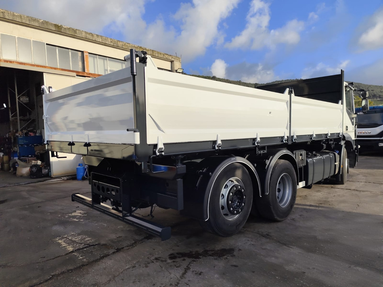 IVECO STRALIS AD 260S31 - Damperli kamyon: fotoğraf 5 IVECO STRALIS AD 260S31 - Damperli kamyon: fotoğraf 5