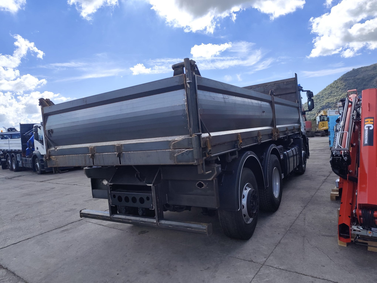 IVECO STRALIS AD 260S31 XP - Damperli kamyon: fotoğraf 2 IVECO STRALIS AD 260S31 XP - Damperli kamyon: fotoğraf 2