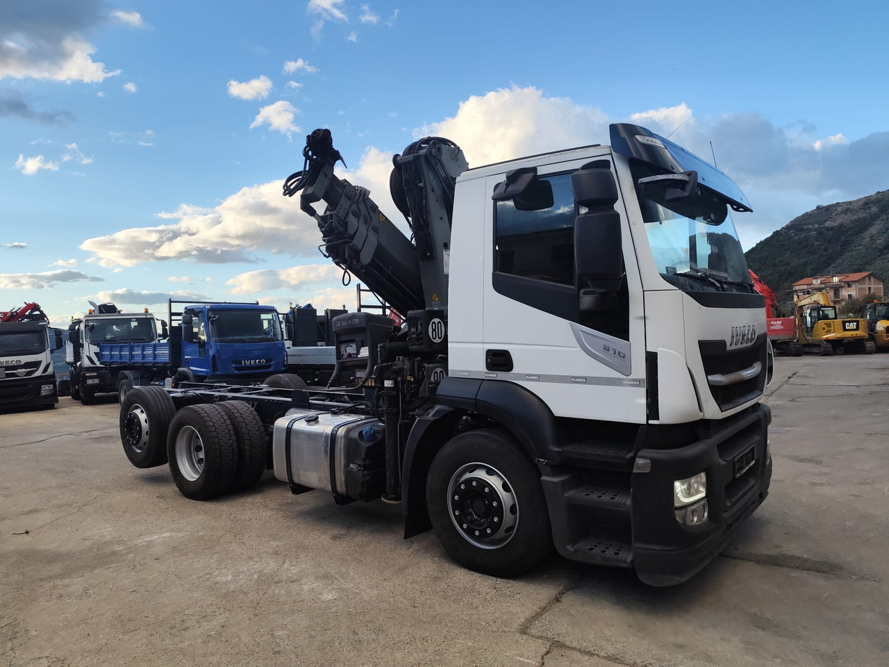 IVECO STRALIS AD 260S31 Y/P - Damperli kamyon, Vinçli kamyon: fotoğraf 2 IVECO STRALIS AD 260S31 Y/P - Damperli kamyon, Vinçli kamyon: fotoğraf 2