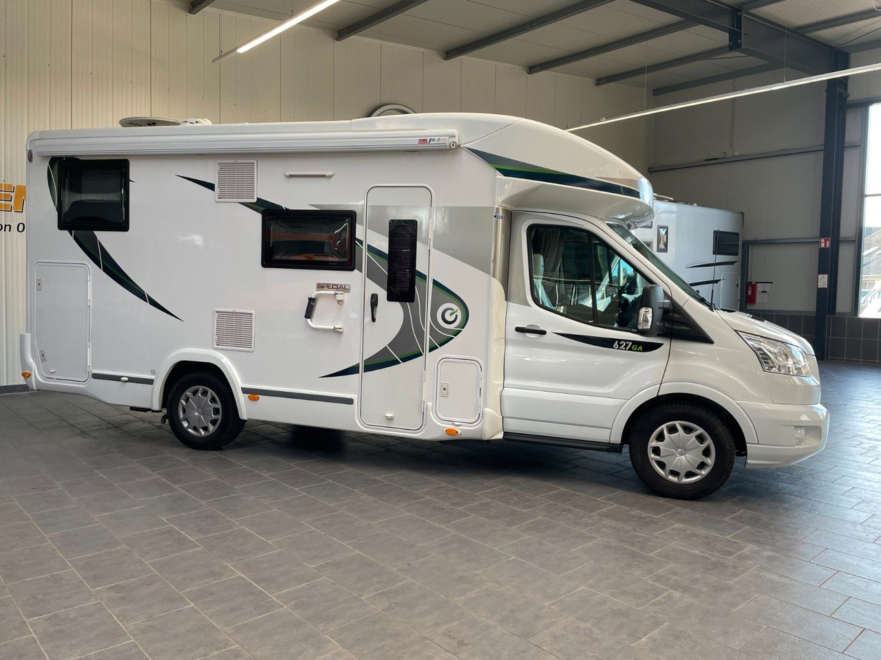 Chausson 627 GA, Standklima,AHK,Solar,Hubbett,D-Heizung - Semi entegre karavan: fotoğraf 2 Chausson 627 GA, Standklima,AHK,Solar,Hubbett,D-Heizung - Semi entegre karavan: fotoğraf 2