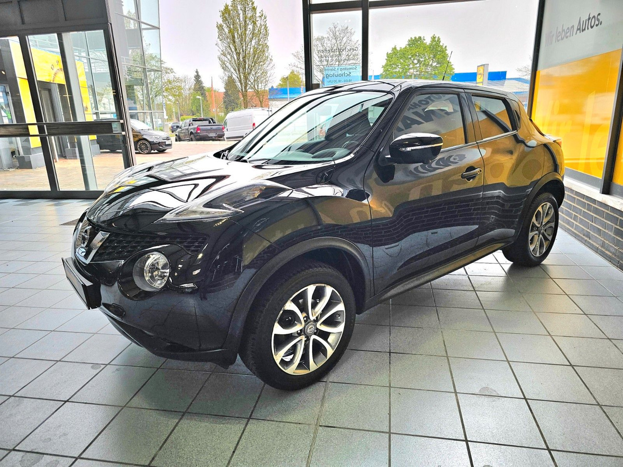 Nissan Juke 1.2 DIG-T 360 / Navi / Ganzjahresreifen - SUV: fotoğraf 5 Nissan Juke 1.2 DIG-T 360 / Navi / Ganzjahresreifen - SUV: fotoğraf 5