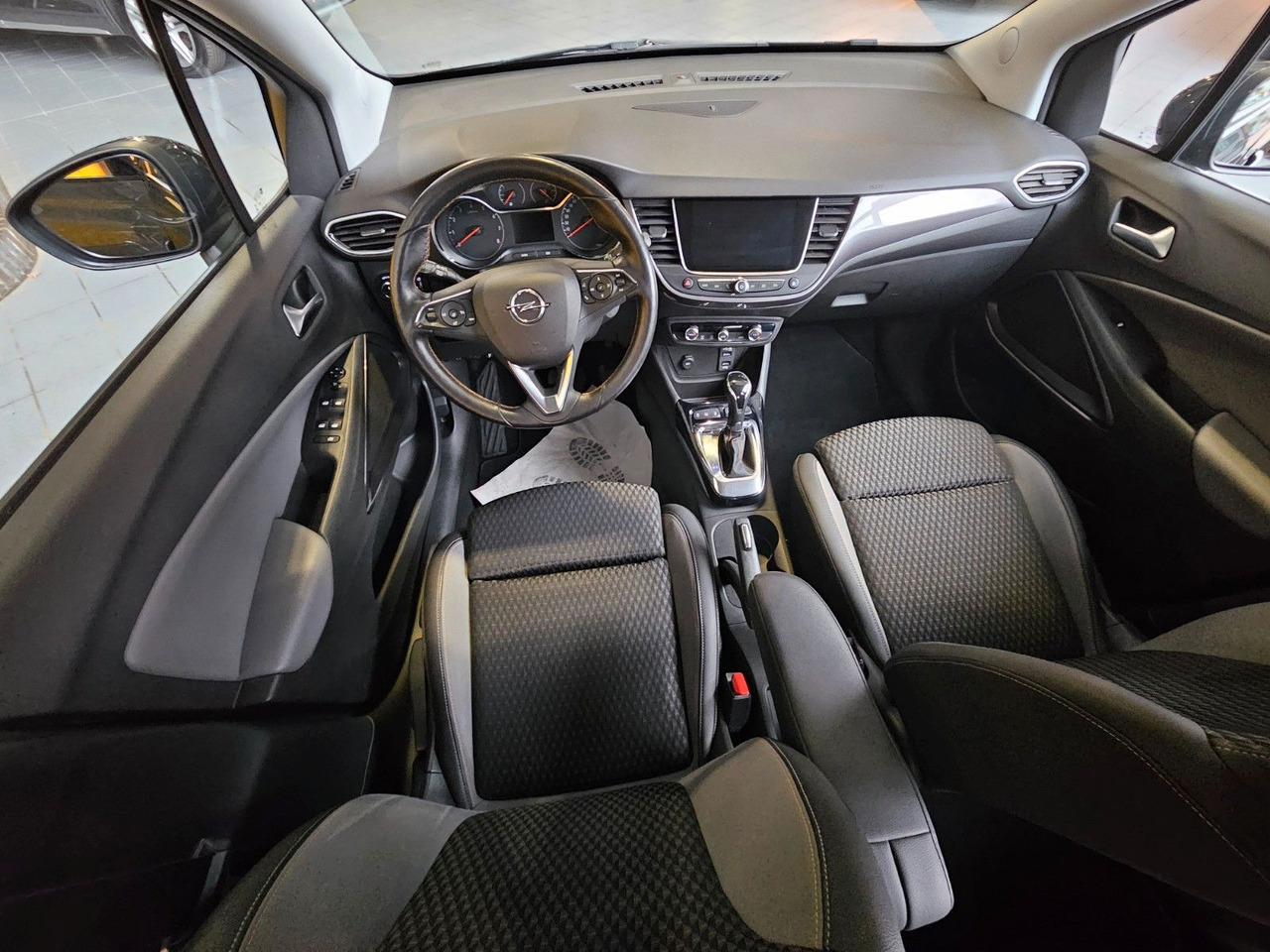 Opel Crossland (X) SHZ Lhzg Navi AHK - Minivan: fotoğraf 5 Opel Crossland (X) SHZ Lhzg Navi AHK - Minivan: fotoğraf 5