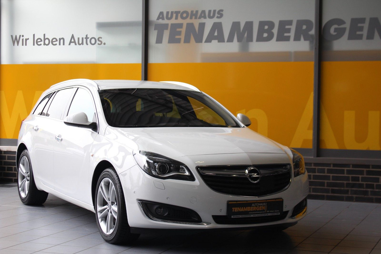 Opel Insignia A Business Innovation 4x4 Leder AHK ACC - Binek araba: fotoğraf 2 Opel Insignia A Business Innovation 4x4 Leder AHK ACC - Binek araba: fotoğraf 2