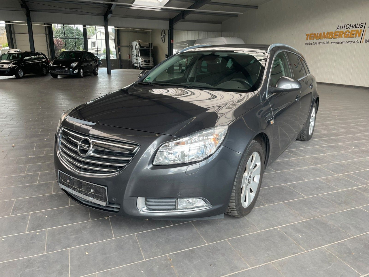 Opel Insignia A Sports Tourer 150 Jahre Opel AHK - Binek araba: fotoğraf 2 Opel Insignia A Sports Tourer 150 Jahre Opel AHK - Binek araba: fotoğraf 2