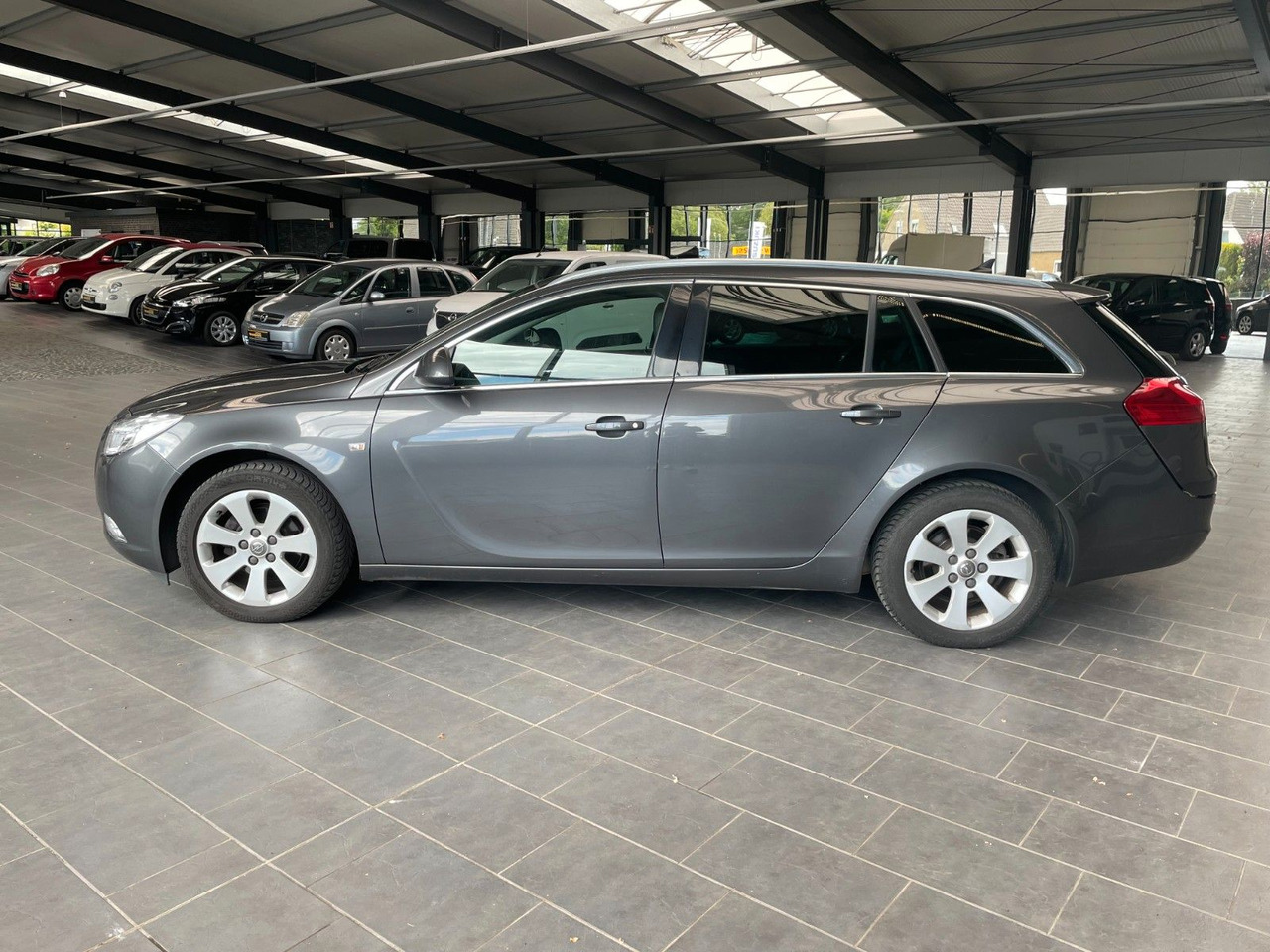 Opel Insignia A Sports Tourer 150 Jahre Opel AHK - Binek araba: fotoğraf 3 Opel Insignia A Sports Tourer 150 Jahre Opel AHK - Binek araba: fotoğraf 3