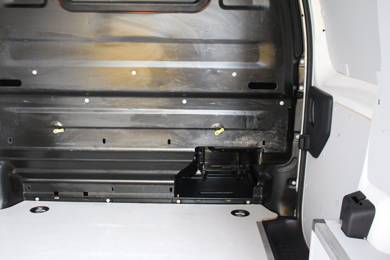 Küçük panelvan Opel Vivaro Kasten Edition S Innovation Navi AHK: fotoğraf 12
