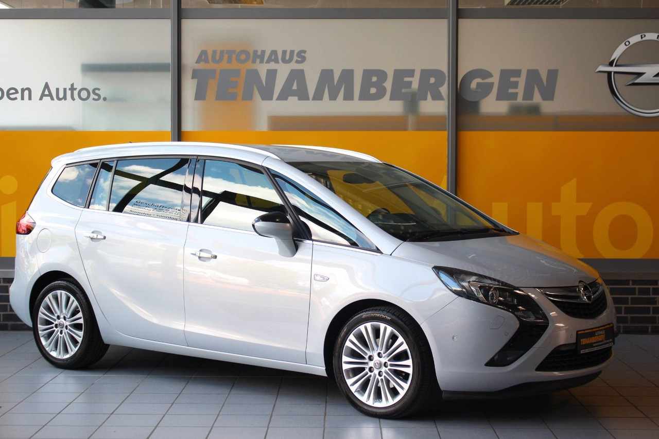 Opel Zafira Tourer Navi Innovation Bi Xenon Bluetooth - Minivan: fotoğraf 1 Opel Zafira Tourer Navi Innovation Bi Xenon Bluetooth - Minivan: fotoğraf 1