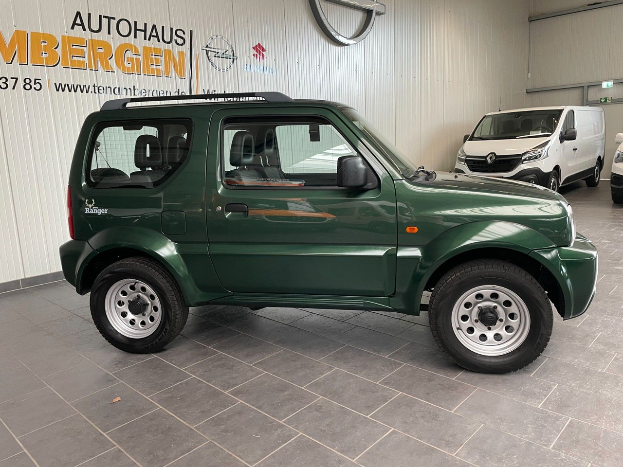Suzuki Jimny 1.3 Allrad Ranger - SUV: fotoğraf 2 Suzuki Jimny 1.3 Allrad Ranger - SUV: fotoğraf 2