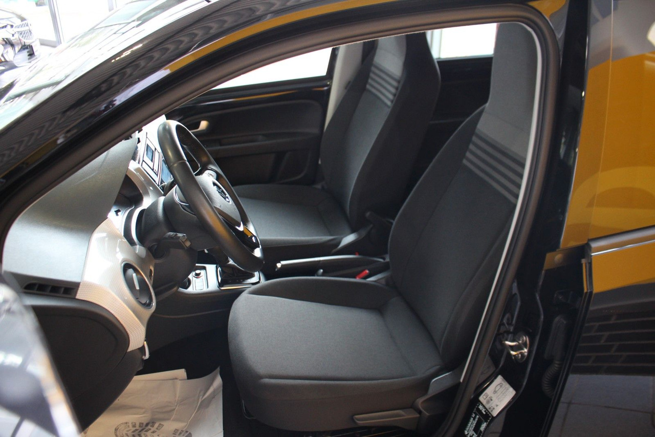 Volkswagen up! e-up! Max Kamera Sitzheizung DAB+ - Binek araba: fotoğraf 5 Volkswagen up! e-up! Max Kamera Sitzheizung DAB+ - Binek araba: fotoğraf 5