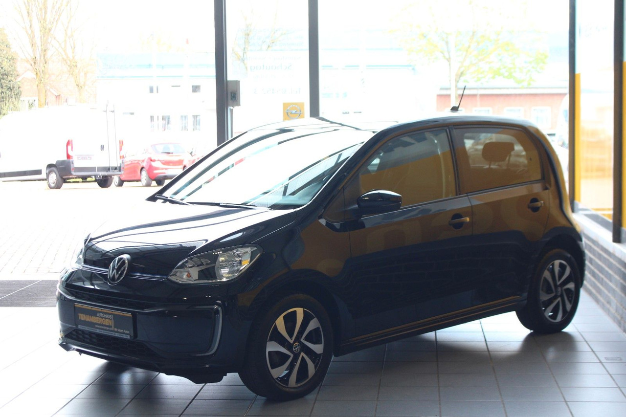 Volkswagen up! e-up! Max Kamera Sitzheizung DAB+ - Binek araba: fotoğraf 4 Volkswagen up! e-up! Max Kamera Sitzheizung DAB+ - Binek araba: fotoğraf 4